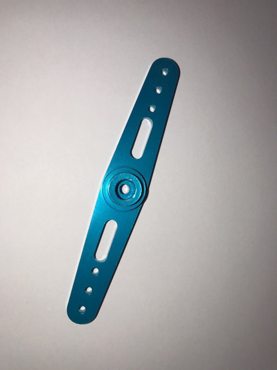 Servo%20Kolu%20CNC%20Alum.%20Futaba%20Tipi