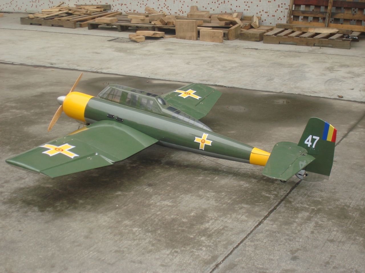 CY Model Blohm & Voss BV 141B Benzinli ARF Uçak