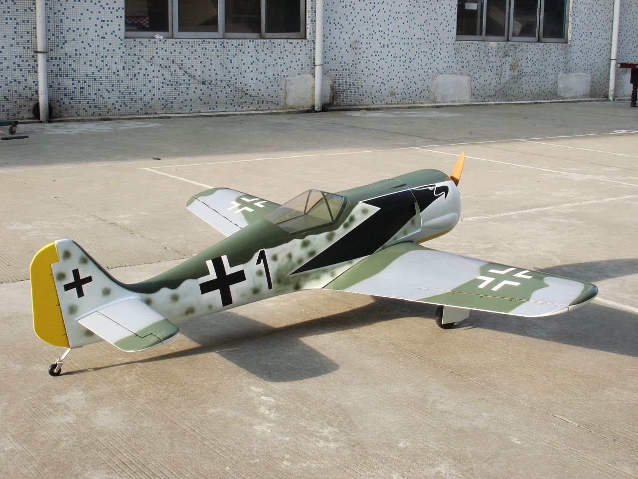 CY Model FW 190 40-90cc Benzinli ARF Uçak-Retrackler Dahil