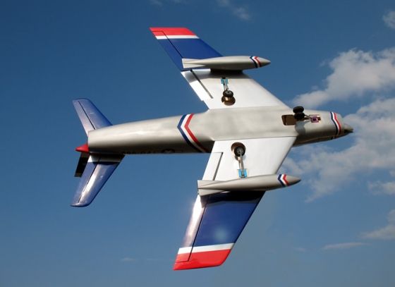 Fly%20Model%20F86%20Sabre%20Kompozit%20Gövde%20140’lık%20ARF%20Uçak%20Kiti