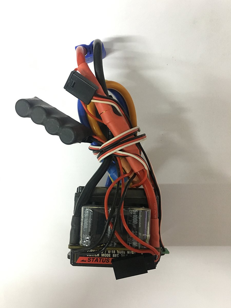 CEN%20Racing%20Matrix-5E%20ESC%20150A%20for%206S%20(22,2%20Volt)%20Forward%20and%20Reverse