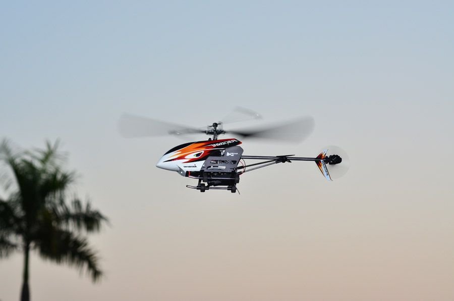 Hubsan FPV Invader Kameralı Kullanıma Hazır Helikopter Seti