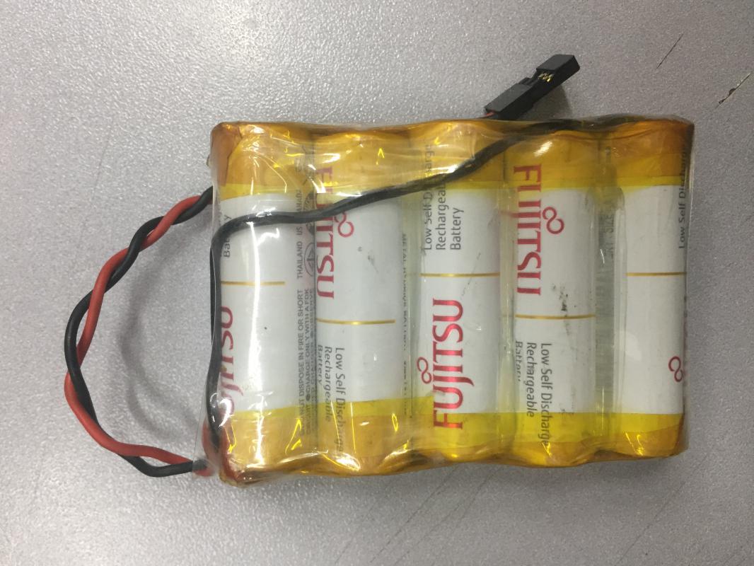 FUJITSU%20Ni-Cd%201900%20mAh%20RECEIVER%20BATT%205%20CELL