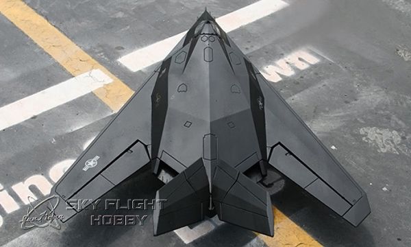 LXHM%20F-117%20Stealth%20RTF%2070mm%20EDF%20Model%20with%20retractable%20landing%20gear