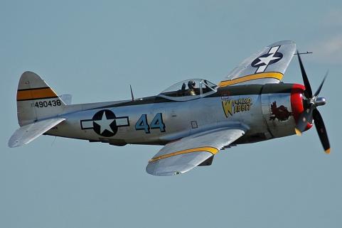 CY Model P-47 Thunderbolt 40-90cc Benzinli ARF Uçak (Havalı Retract ve Oleo Strutlar Dahil)