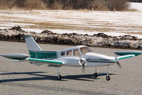 CY Model Cessna 310 2x26cc Benzin Motoru İçin ARF Uçak
