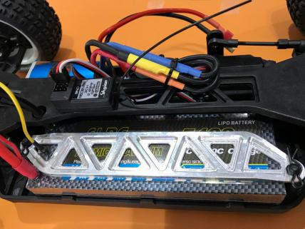 CEN CNC Alum. Battery Holder (Upgrade for ME030) 