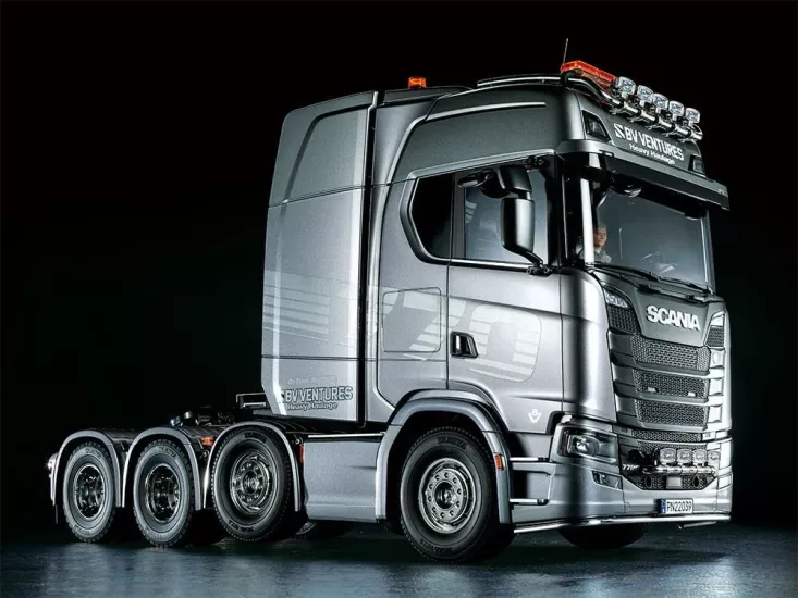 Tamiya    1/14 Scania 770S 8x4/4