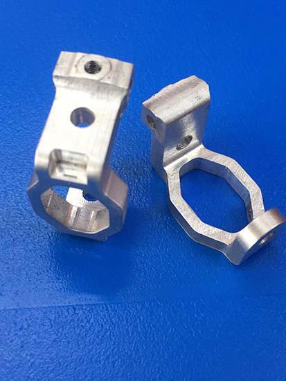 TM507219 E4JRII / E4RS II / EVO / JS II / JR II / E4RS III - UPGRADE Limited Edition CNC 7075 Aluminum Caster Block 4° 2 Piece 