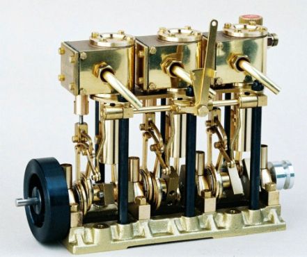 Saito%20T3DR%203%20Silindirli%20Buhar%20Motoru%20(İleri-Geri)